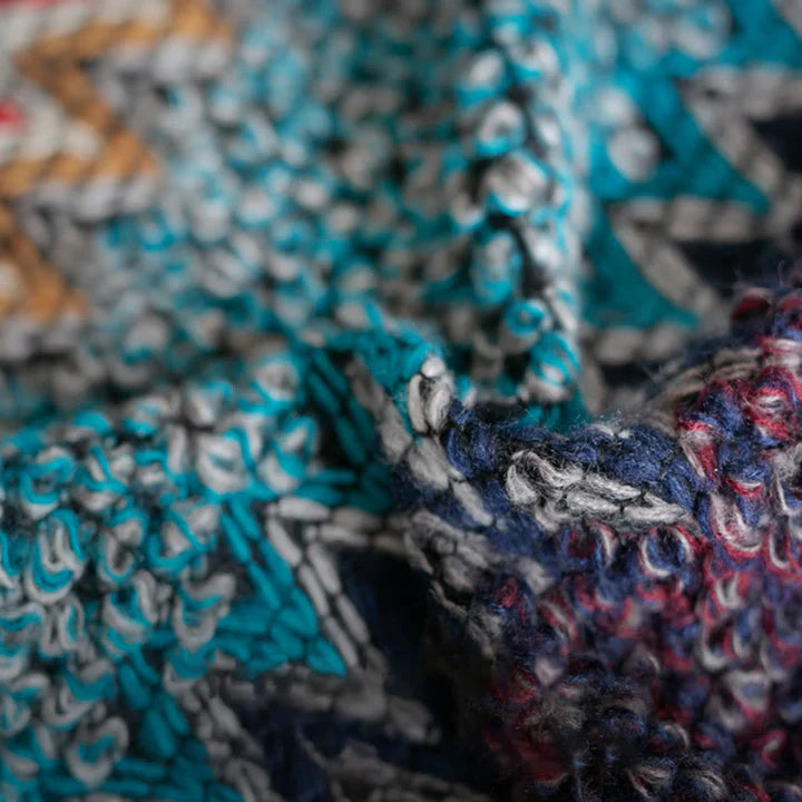 Châle Tibétain Motif Ondulé Bleu, Beige et Rouge – Écharpe Chaude à Franges d’Hiver