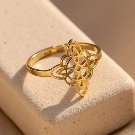 Protection Éternelle – Bague Noeud de Sorcière Ajustable